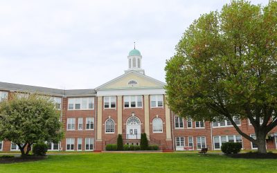 Upper School Students Honored at Award Reception